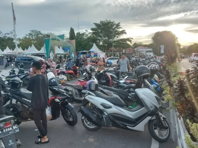 
 Banjarbaru Resmi Luncurkan Sistem Parkir Non-Tunai QRIS Untuk Hindari Parkir Pungutan Liar