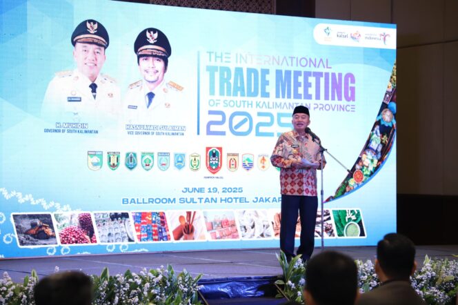 
 Kalimantan Selatan Bidik Pasar Dunia, Gubernur Muhidin Buka Misi Dagang Internasional di Jakarta