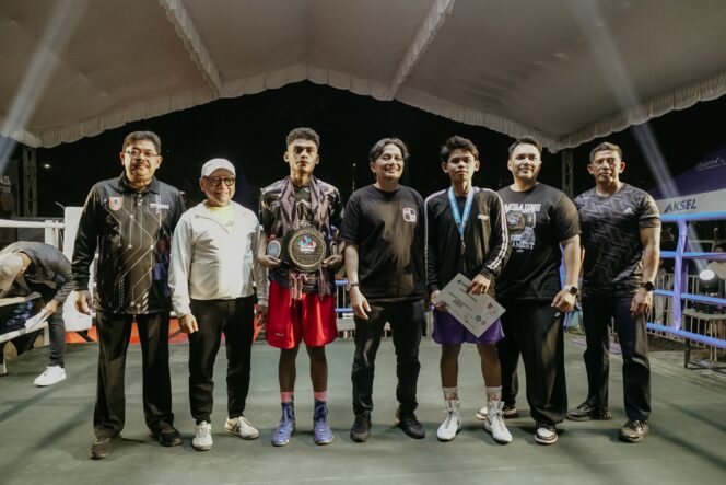 
 Wagub Hasnuryadi Sulaiman Saksikan dan Apresiasi Ajang Maeraung Tampilkan Boxing dan Muaythai Banua