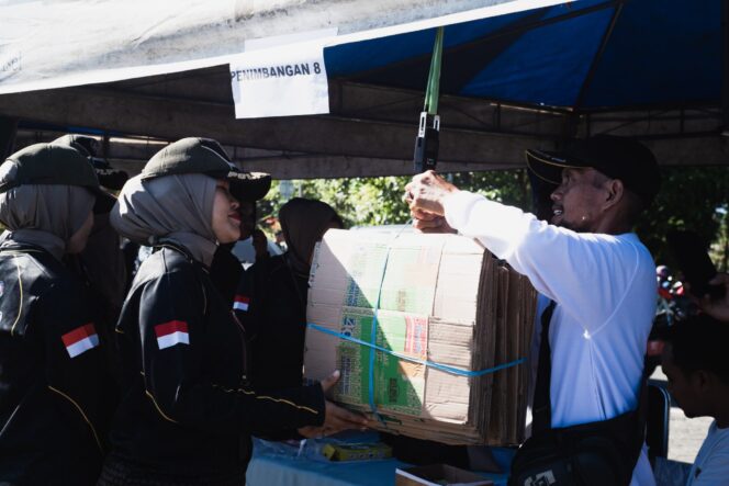 
 Hari Lingkungan Hidup, Pemprov Kalsel Gelar Aksi Tukar Sampah dengan Sembako