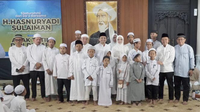 
 Wagub Hasnuryadi Silaturahmi dan Doa Bersama Anak Yatim di Rumdin Banjarmasin