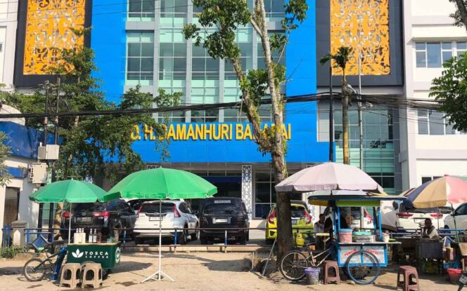 
 Kawasan Depan RSUD Barabai Kumuh, Penataan PKL Dimulai Pekan Ini
