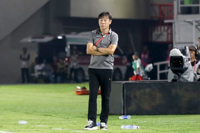 
 Shin Tae-yong Tersentuh oleh Suporter Indonesia yang Masih Meneriakkan Namanya