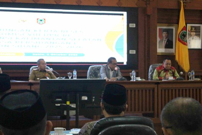 
 SAMBUTAN - H. Abidin Fikri Menyampaikan Sambutan, Senin (6/10/2025). Foto: Istimewa