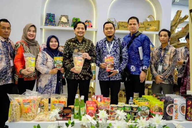 
 Bangga! Karya UMKM Banjarbaru Curi Perhatian di Trade Expo Indonesia 2025