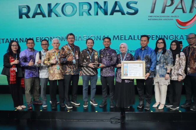 
 Dorong Akses Keuangan Inklusif, Wagub Hasnuryadi Hadiri Rakornas TPAKD 2025