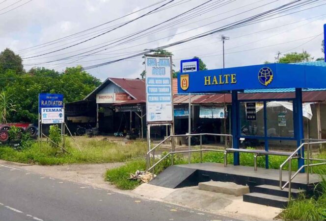 
 Uji Coba Halte Portabel di Banjarbaru, Akses Warga ke Trans Banjarbakula Kian Dekat