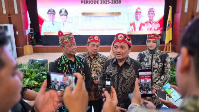 
 Wagub Hasnuryadi Resmi Dilantik sebagai Ketua Ikatan Cendekiawan Dayak Nasional (ICDN) Kalsel
