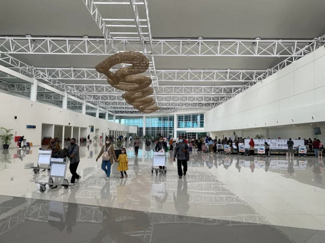 
 Bandara Syamsudin Noor Siapkan Posko Khusus Sambut Jutaan Jamaah 5 Rajab di Sekumpul