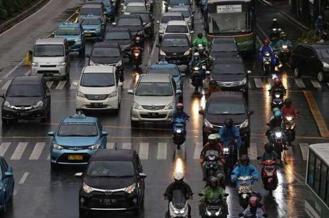 
 Opsen Pajak Kendaraan Jadi Andalan Pendapatan Daerah di Kalsel Sejak 2025
