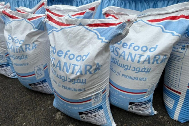 
 Beras Indonesia untuk Jemaah Haji: Pemerintah Ekspor 2.280 Ton Beras ke Arab Saudi