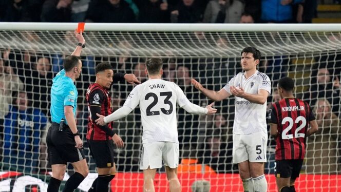 
 Manchester United Ditahan Imbang AFC Bournemouth, Michael Carrick Murka pada Wasit dan VAR