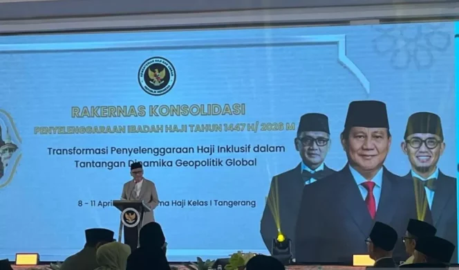 
 Biaya Haji 2026 Turun Rp2 Juta, Pemerintah Tahan Dampak Kenaikan Avtur