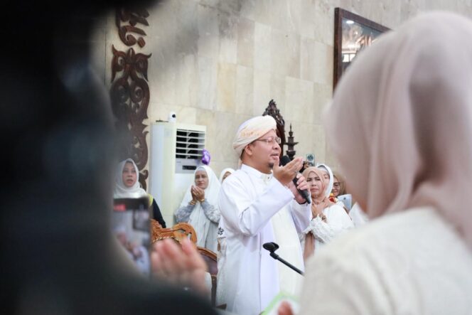 
 Ribuan Jemaah Padati Majelis Ta’lim Ummul Mu’minin Sayyidah Khadijah, Dihadiri Ketua TP PKK Kalsel