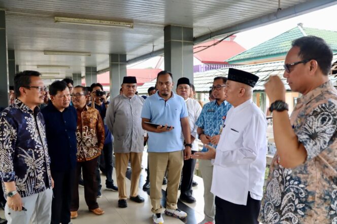 
 Baru Beroperasi, Gubernur H. Muhidin Tinjau Layanan MCU VIP di RSUD Dr Moch Ansari Saleh
