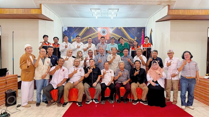 
 perwakilan pengurus cabang kab.kota, wilayah, forum insinyur muda, mahasiswa, kordinator wilayah, PII Kalimantan Selatan. foto : Ist