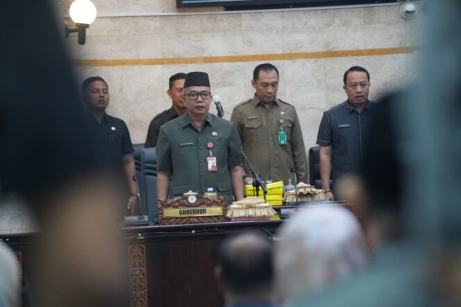
 Pemprov Kalsel Apresiasi Semua Fraksi DPRD Menerima dan Menyetujui Raperda Pertanggungjawaban APBD 2025