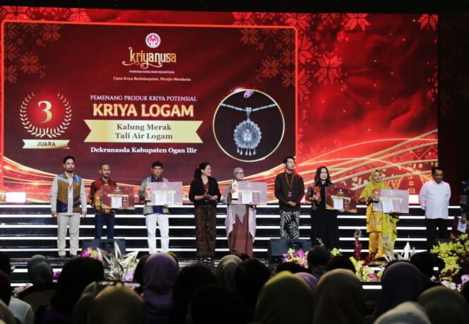 
 Produk Olahan Kayu Ulin Binaan Dekranasda Kalsel Raih Juara Lomba Produk Kriya Potensial di Pameran Kriya Nusantara (Kriyanusa) 2026